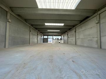 CAPANNONE A MONTICHIARI