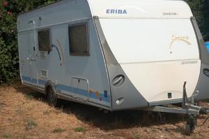 Roulotte Hymer Eriba Swing