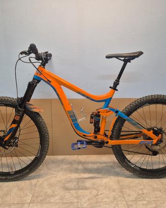 Giant reign 27.5 