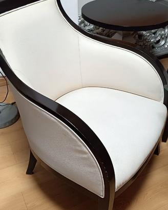 Poltrone in pelle e legno