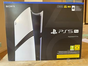 Sony PS5 Pro 2 Tb sigillata + gar  ita 07/2028