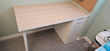 scrivania + cassettiera ikea
