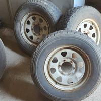 Cerchi originali Nissan Patrol 2.8 Y60 anni 80-90
