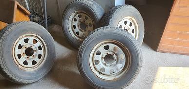 Cerchi originali Nissan Patrol 2.8 Y60 anni 80-90