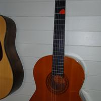chitarra classica Mozzani
