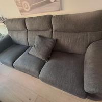 divano 4 posti  poltronsofa