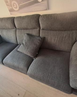 divano 4 posti  poltronsofa