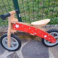 Bici in legno senza pedali 