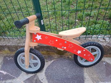 Bici in legno senza pedali 