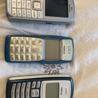 Vecchi telefoni