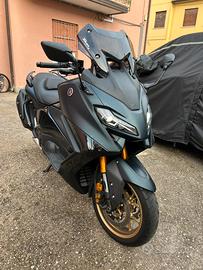 Yamaha Tmax 560 Tech max pari al nuovo!