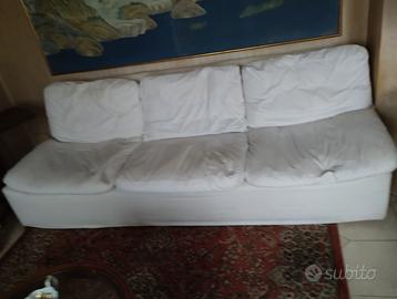 Divano 3 posti più due poltrone