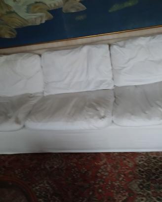 Divano 3 posti più due poltrone