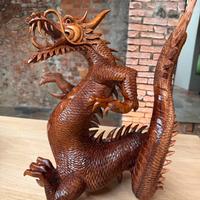 Statua dragone in legno