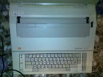 Macchina da scrivere elettronica a bari