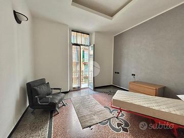 4 LOCALI A SAVONA