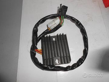 Regolatore Honda CBR600F 01' 06' originale