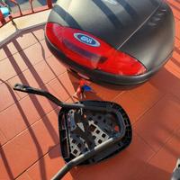 Bauletto con piastra Yamaha X Max 250