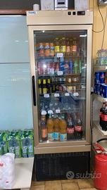 frigorifero professionale per bevande 