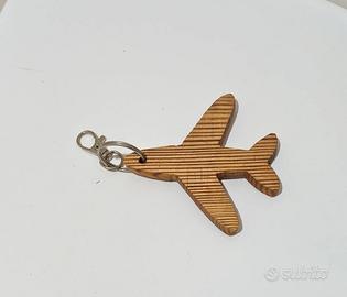 Portachiavi artigianale a forma di aereo, realizza
