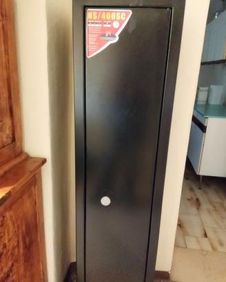 armadietto blindato per fucili  7 posti