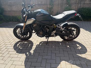 Honda cb650r 2021
