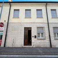 Trilocale in centro comodo a tutto
