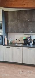 Cucina lineare moderna completa
