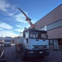 IVECO EUROCARGO 150E18 CON GRU E CASSONE RIBALTABI