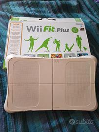 Wii fit plus gioco + balance board come nuova