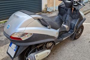 Piaggio MP3 250 - 42000 km