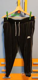 Pantaloni Nike