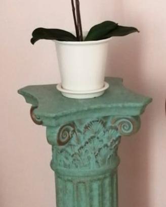 Colonna con capitello da arredo interno/esterno