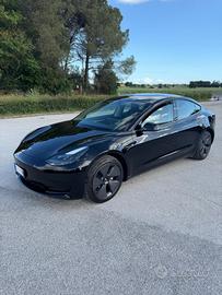 Tesla Model 3 RWD 2023 - Pari al nuovo - Garanzia