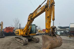 Escavatore cingolato JCB 220