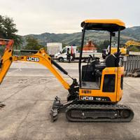B444-Mini Escavatore idraulico JCB 18 Z-1