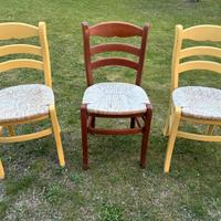 Sedie rustiche in legno massello impagliate