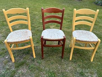 Sedie rustiche in legno massello impagliate