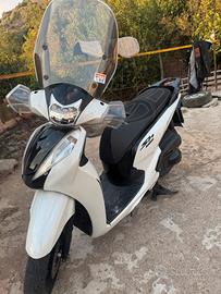 Sh 300