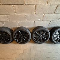 Cerchi in lega 17+ gomme