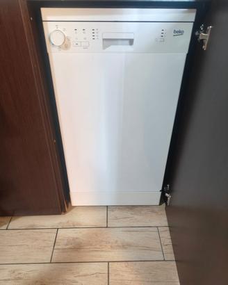 lavastoviglie BEKO
