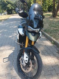 Triumph  tiger  900 rally