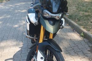 Triumph  tiger  900 rally