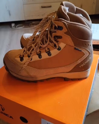 Scarpe Trekking Tecinica nuove