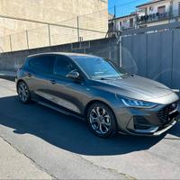FORD FOCUS ST-LINE 5 PORTE 1.5 ECOBLUE 115CV