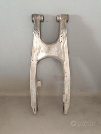 Forcellone Honda CR 125 90 52000-kz4-700