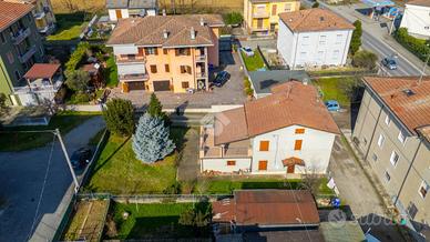 Casa indipendente a Medesano