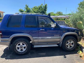 Isuzu 3.0 td autom 145.000 km