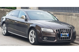 Audi A5 s line ano 2011 motore 2000 TDI 170 cv