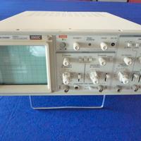 Oscilloscopio doppia traccia da 20 MHZ